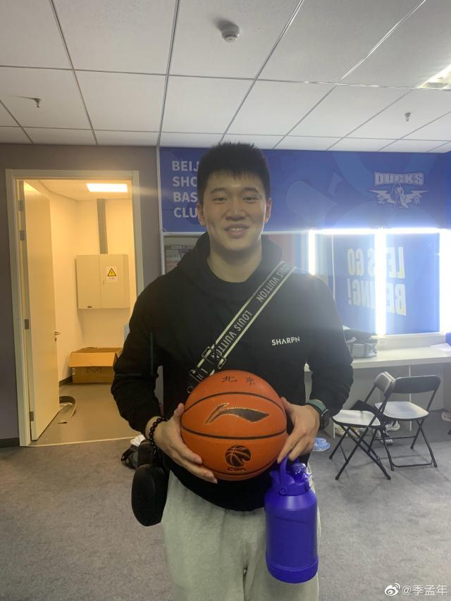 开云入口-【现场】雷蒙贡献神奇绝杀！庆祝动作本想模仿詹姆斯